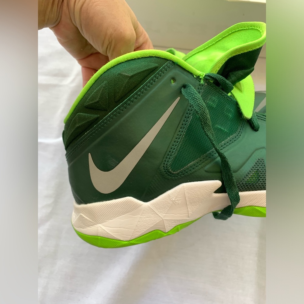 Nike Zoom Soldier VII - Picture 5 of 16